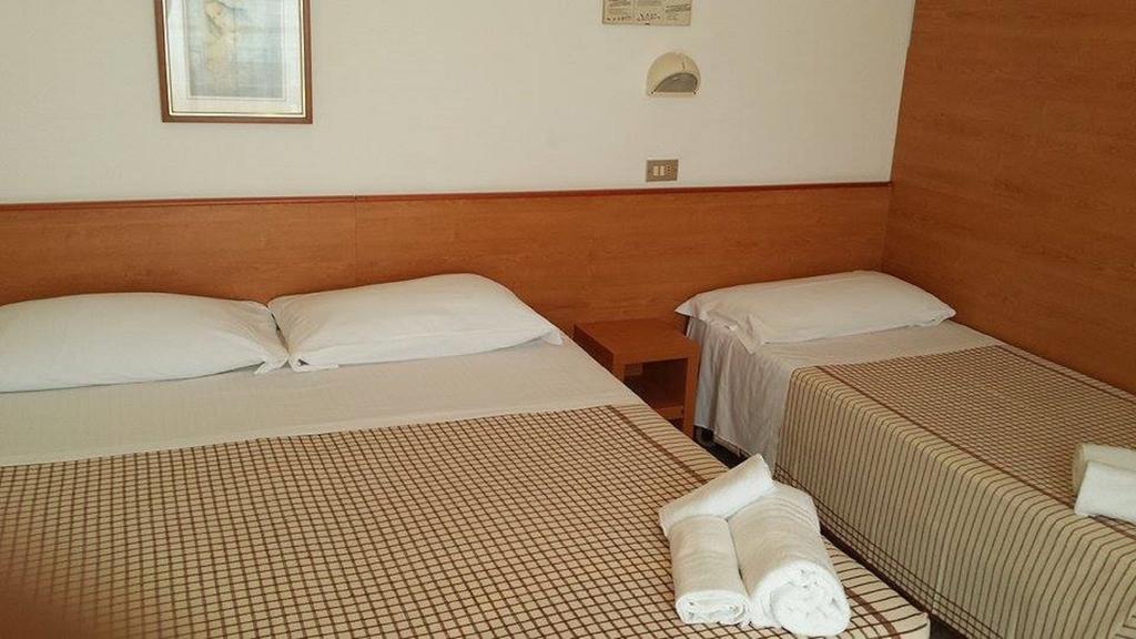 Miami Suite Hotel Bellaria-Igea Marina Exterior foto