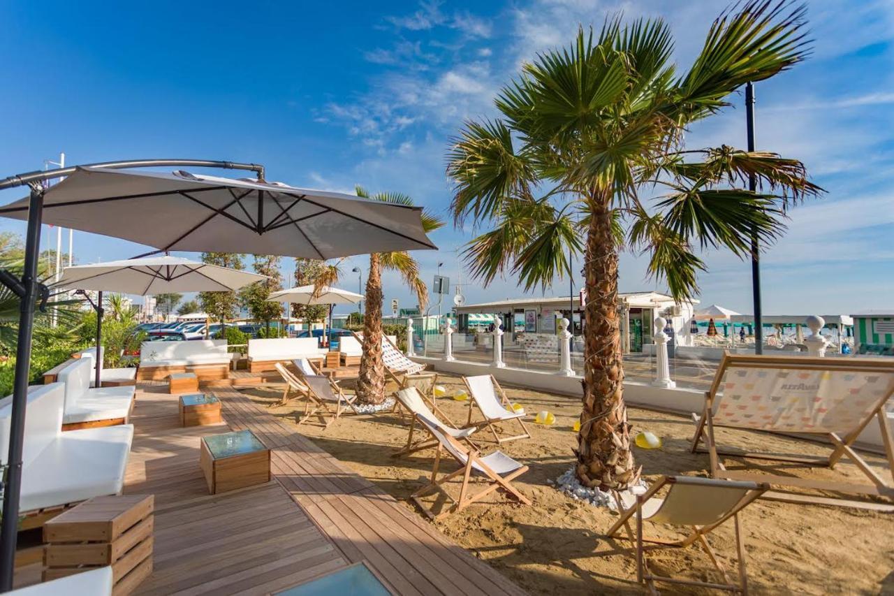 Miami Suite Hotel Bellaria-Igea Marina Exterior foto